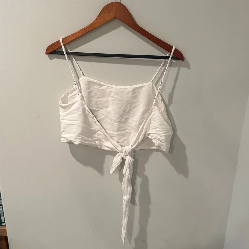 Brandy Melville white tyed top - Picture 5 of 7